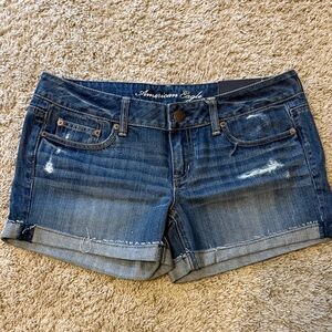 American Eagle Outfitters Women's Distressed Blue Jean Shorts brand new size 10